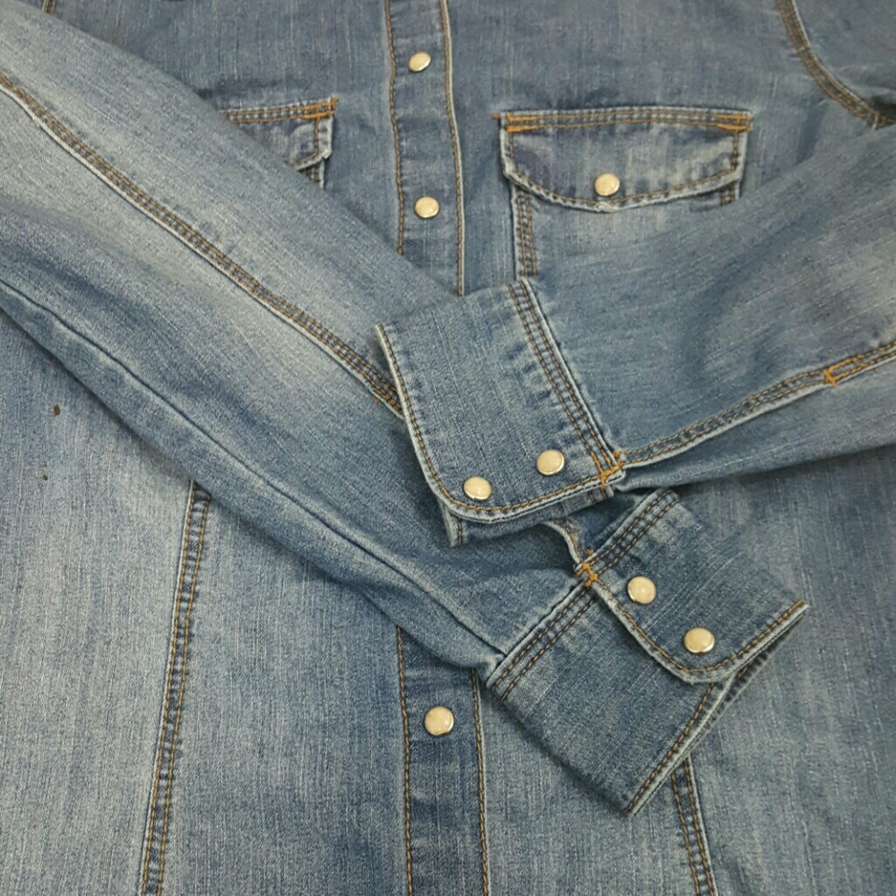Denim Snap Button Long Sleeve Shirt - Picture 7 of 7